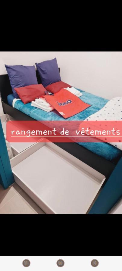 Appartement Vue Mer,Acces Direct Plage,Fibre,Clim,Parking Public Gratuit เลอบาร์กาแรส ภายนอก รูปภาพ
