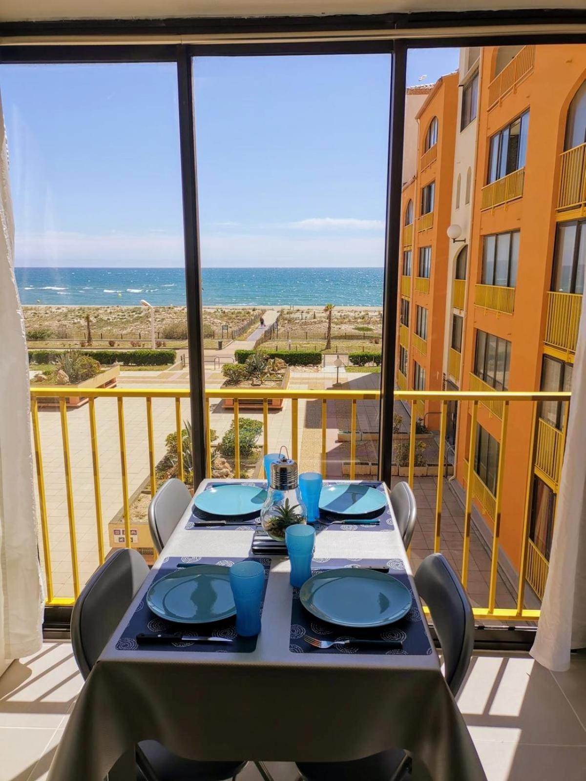 Appartement Vue Mer,Acces Direct Plage,Fibre,Clim,Parking Public Gratuit เลอบาร์กาแรส ภายนอก รูปภาพ