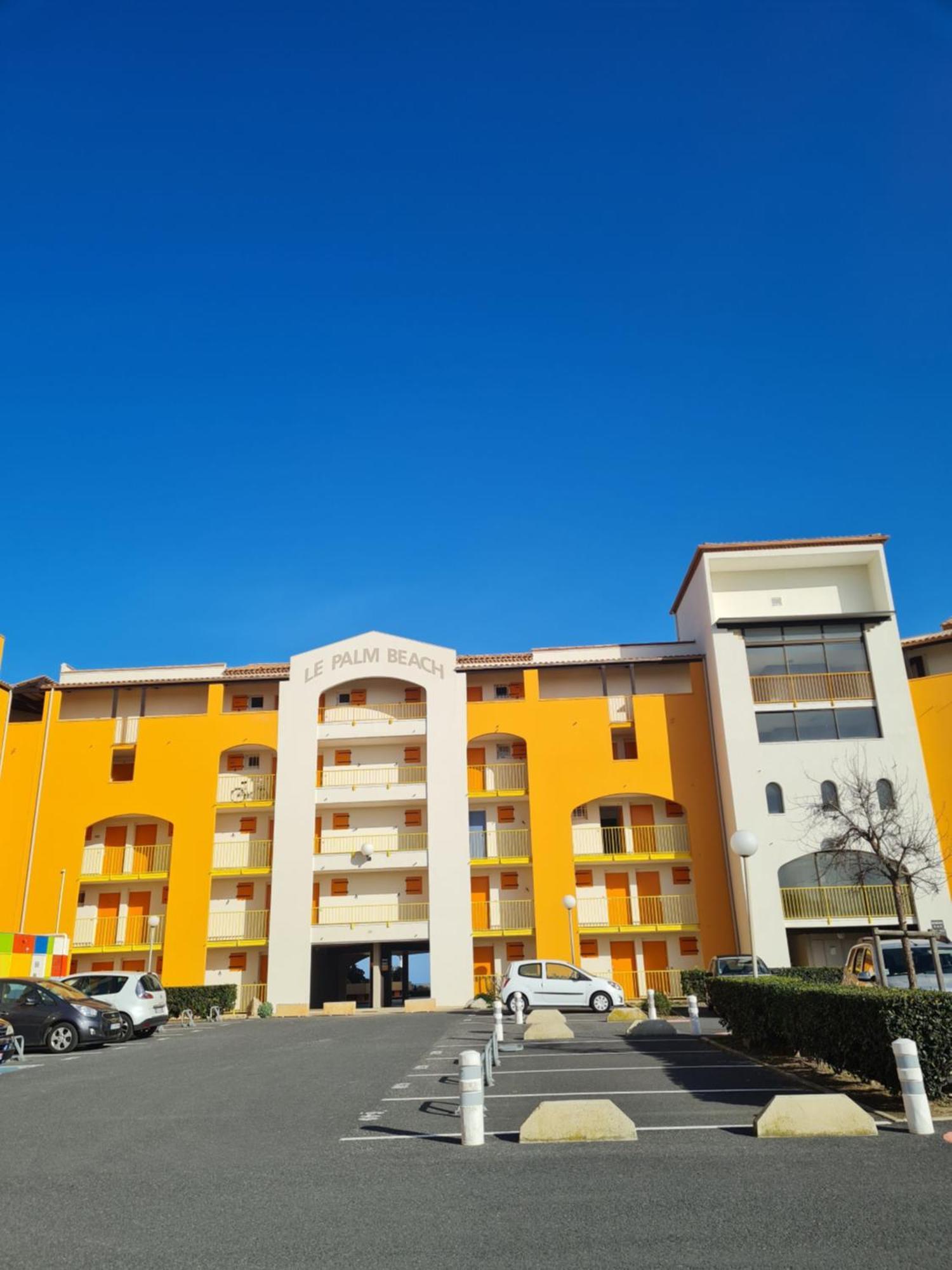 Appartement Vue Mer,Acces Direct Plage,Fibre,Clim,Parking Public Gratuit เลอบาร์กาแรส ภายนอก รูปภาพ