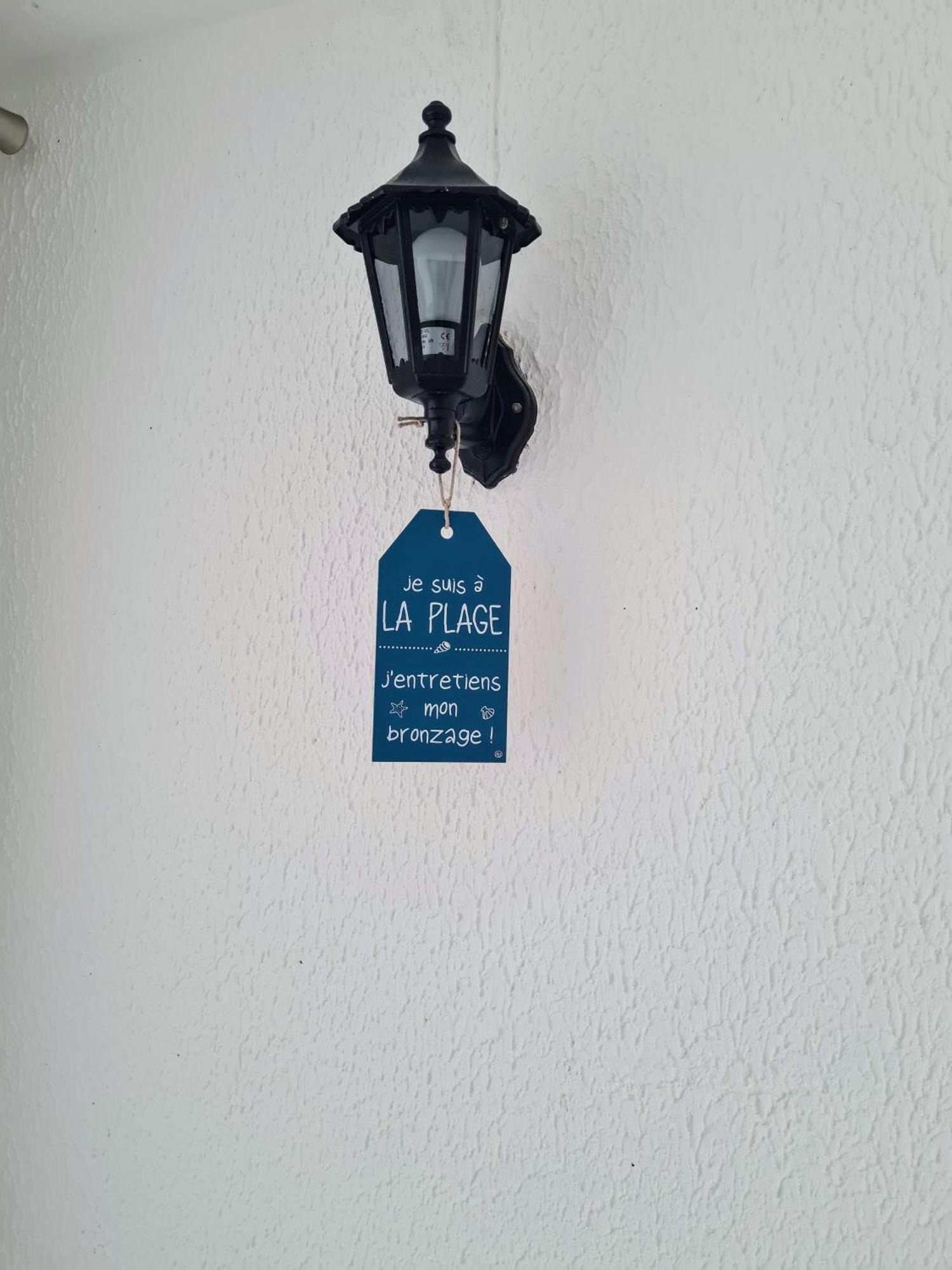 Appartement Vue Mer,Acces Direct Plage,Fibre,Clim,Parking Public Gratuit เลอบาร์กาแรส ภายนอก รูปภาพ