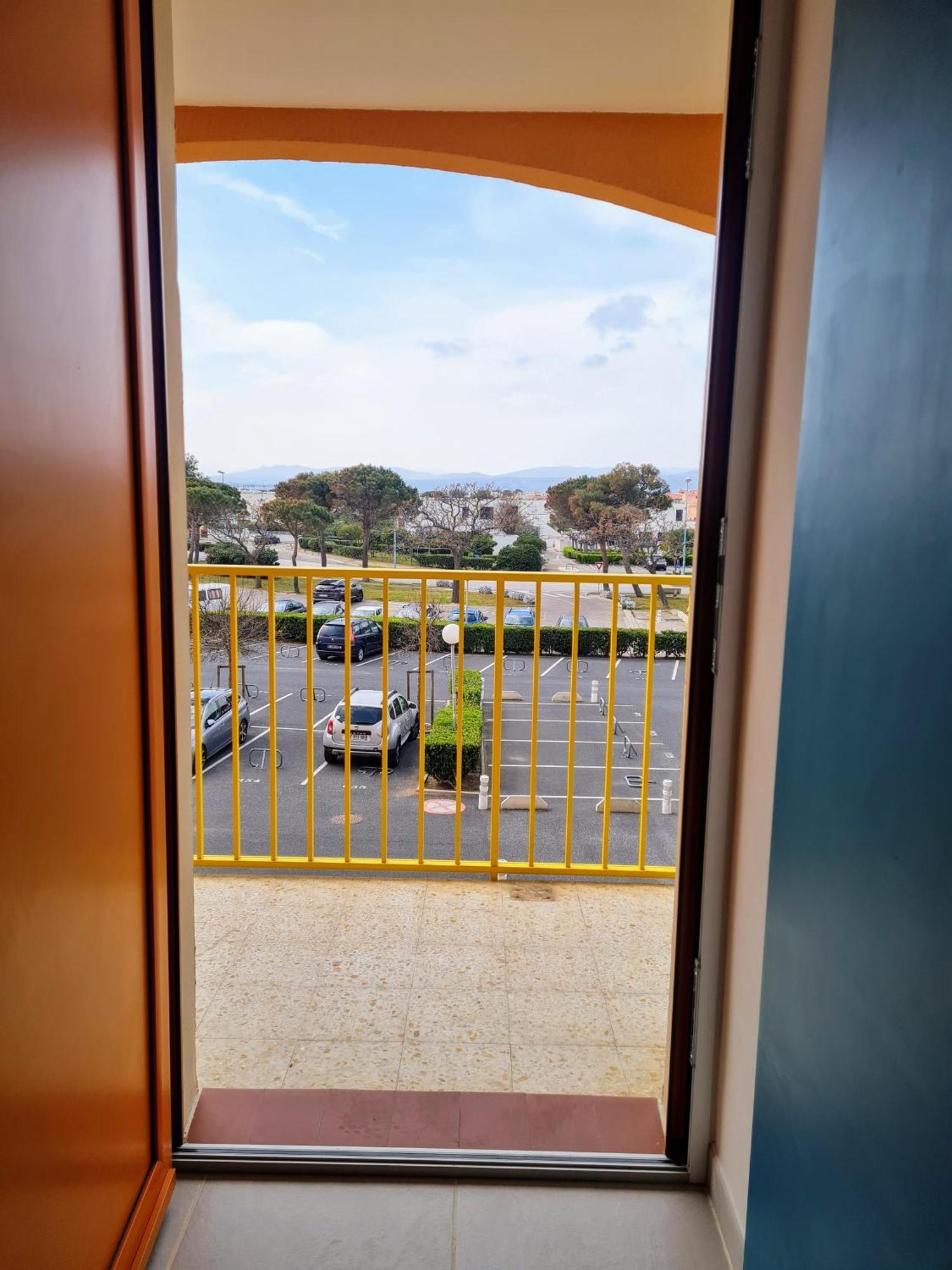 Appartement Vue Mer,Acces Direct Plage,Fibre,Clim,Parking Public Gratuit เลอบาร์กาแรส ภายนอก รูปภาพ