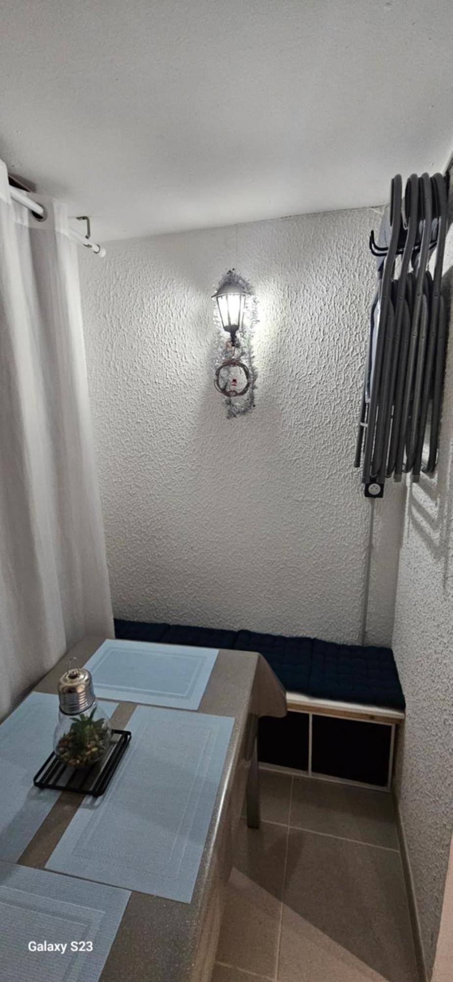 Appartement Vue Mer,Acces Direct Plage,Fibre,Clim,Parking Public Gratuit เลอบาร์กาแรส ภายนอก รูปภาพ